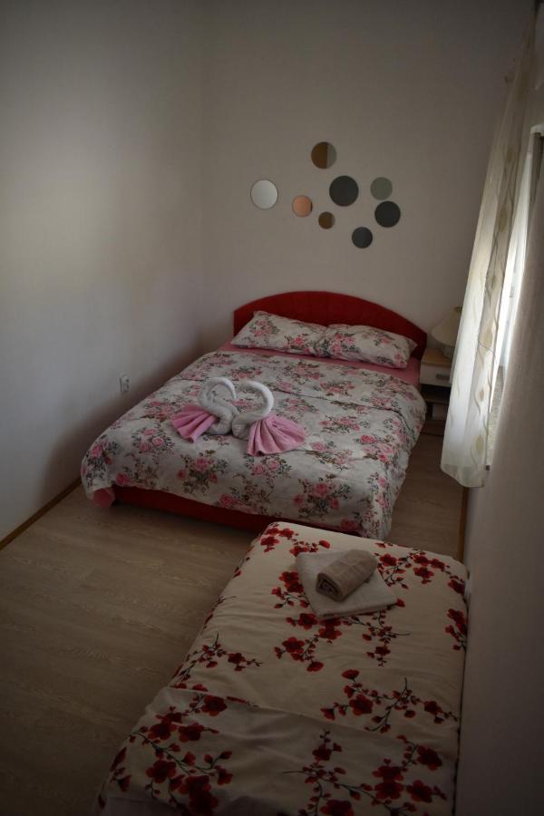 Apartman Samardzic Τρέμπινιε Εξωτερικό φωτογραφία